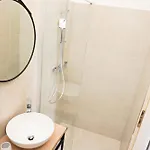 Beachfront - Janice - Adults Only - By Mustel Travel דירה פאקוסטאן
