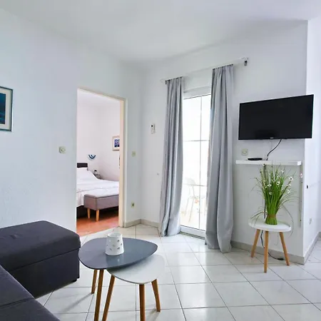 Beachfront - Janice - Adults Only - By Mustel Travel * Pakoštane