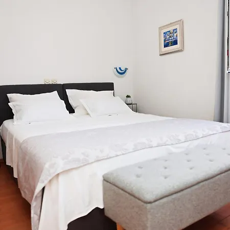 Beachfront - Janice - Adults Only - By Mustel Travel Lägenhet