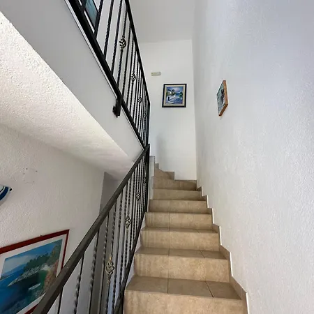 Beachfront - Janice - Adults Only Пакоштане