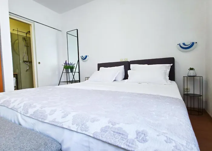 شقة Beachfront - Janice - Adults Only - By Mustel Travel