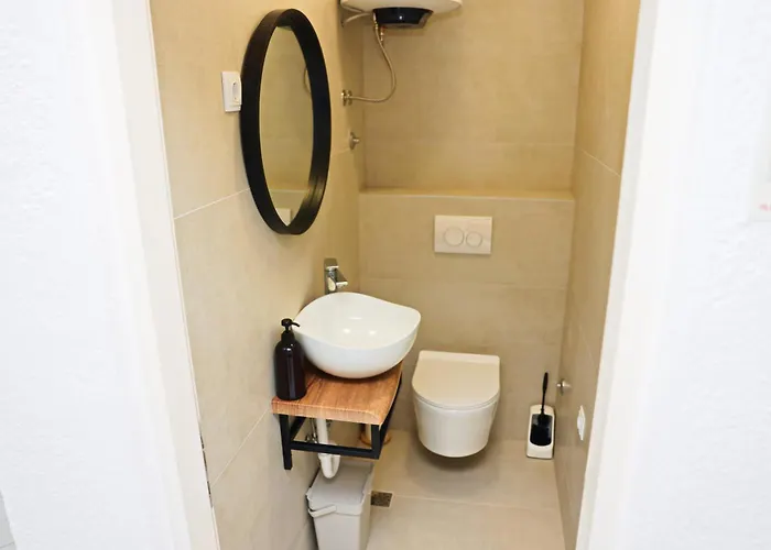 شقة Beachfront - Janice - Adults Only - By Mustel Travel *